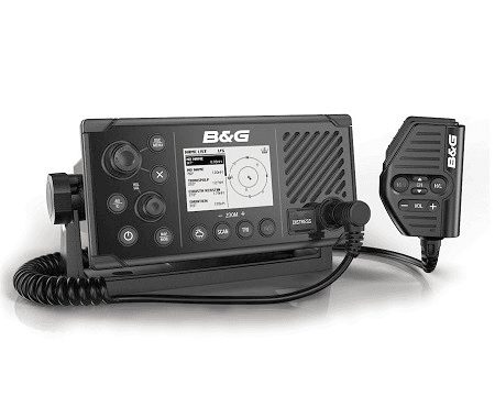 Une radio VHF avec un AIS intégré.